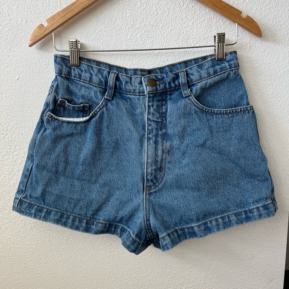 Los Angeles Apparel Denim Loose Short in Dark Medium Wash
